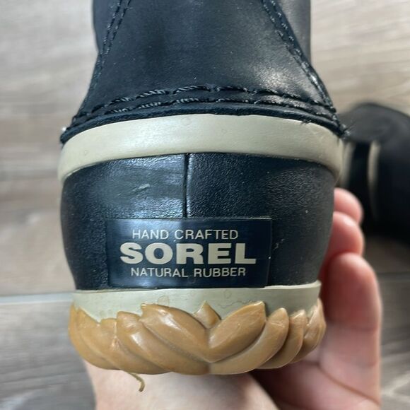 Sorel Out ‘N About Plus Black Nubuck Women’s Sz 7.5 Warm Waterproof Duck Boots - Picture 12 of 12